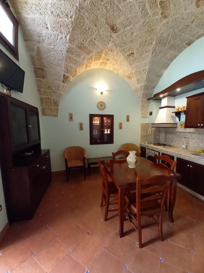 הוילה קרוביניו Casa Corte Solferino מראה חיצוני תמונה